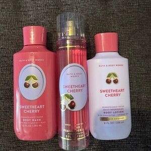 Bath & Body Works Sweetheart Cherry Body Wash Set - Pink and Red